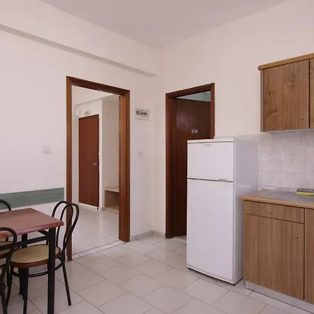 Lotos Apartman *