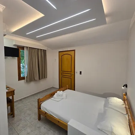 Apartment Lotos *